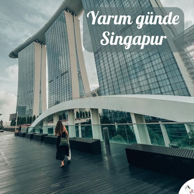 🇸🇬✈️İstanbul-Singapur uçuşu 10 saat, Singapur-Bali arası ise 2 saat civarı sürüyor.  Biz bilet alırken Singapur’da neredeyse hiç beklemeden aktarma yapabileceğimiz bir uçuş ve indikten 10 saat sonra bir başka uçuş olmak üzere 2  opsiyon çıktı karşımıza ve biz 10 saat sonraki uçuşu seçtik.  Bu gönderide 10 saatte Singapur’da yaptıklarımızı derledik.
Bunların yanında tek günlük seyahatte görülebilecek yerler şöyle:  ⛩️Chinatown’a gidilebilir. Michelin yıldızlı Hawker Chan’in ana şubesi burada. Little India ve Kampong Glam ziyaret edilebilir.  🍽️🌟Tsuta’da Michelin yıldızlı ramen, Bismillah Biryani’de ise Michelin yıldızlı Biryani yemek mümkün. Hawker Chan’den sonra bu iki restoran da yıldız almışlar. Nasi Lemak Ayam Taliwang ise 2021 ve 2022’de Michelin’e aday gösterilmiş. Hepsi Garden’s By The Bay’deki Jurassic Nest’te mevcut. Yemekler 8-10 USD civarı. Dünyanın en ucuz Michelin yıldız deneyimi burada.  🎟️Singapur seyahatinizde ziyaret etmek istediğiniz yerlere online bilet alarak sırada beklemeden ziyaretinizi gerçekleştirebilirsiniz. Online bilet linklerine profildeki Singapur klasöründen ulaşabilirsiniz.  #hawkerchan #singapurdaytrip #gardensbythebay #marinabaysands #michelinstar